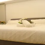 La Serene Suites At Suasana Bukit Ceylon